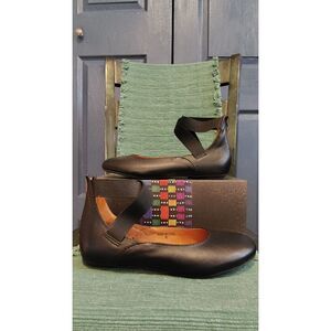 Bernie‎ Mev Women's Monica Leather Black Ballet Memory Foam Flats 9.5